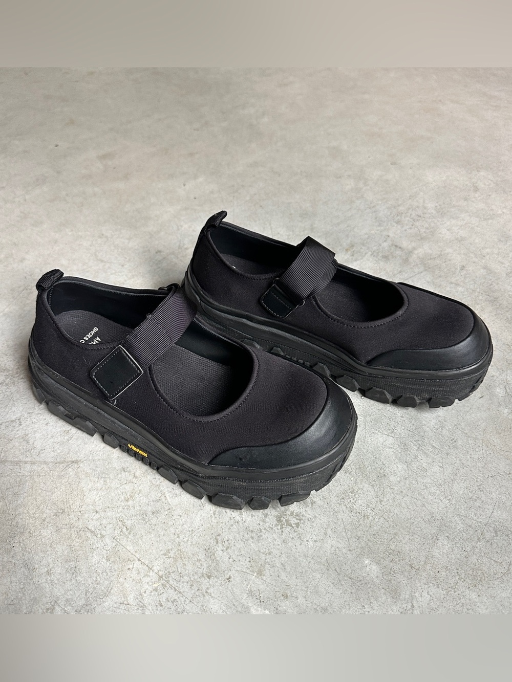 Women's Black Mary Jane Platform Flats with Strap